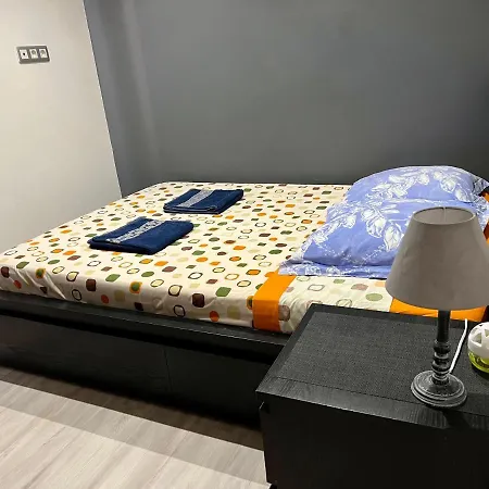 C19 Jules Verne Apartman *