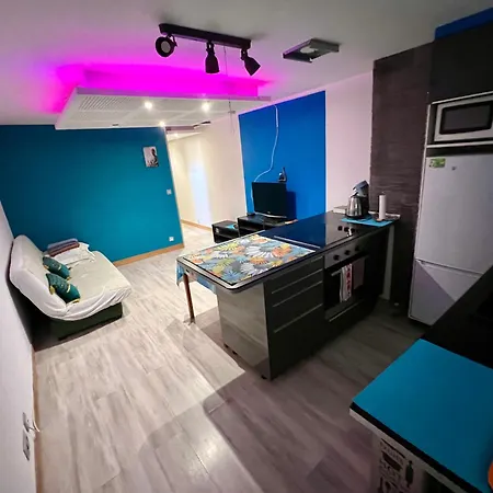 C19 Jules Verne Apartment Agde