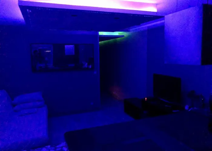 C19 Jules Verne アパート アグド