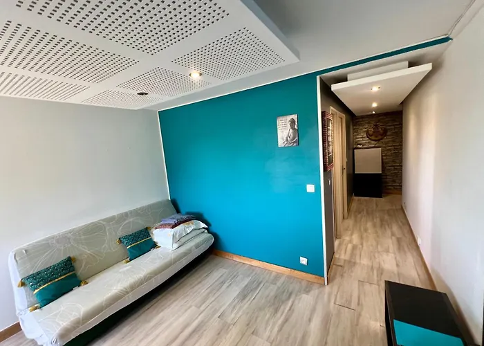 C19 Jules Verne アパート *