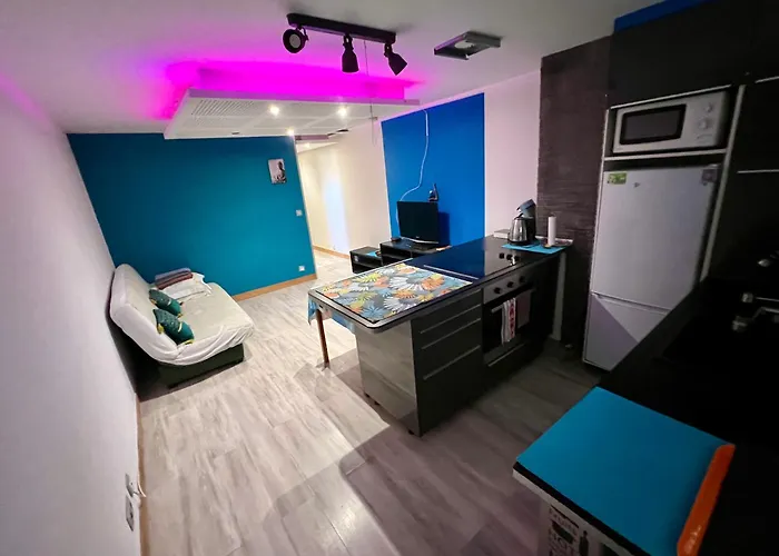 C19 Jules Verne アパート アグド