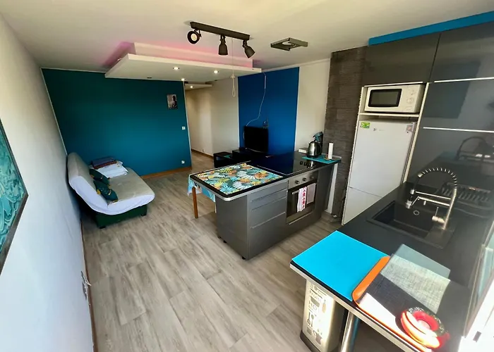 C19 Jules Verne アパート *